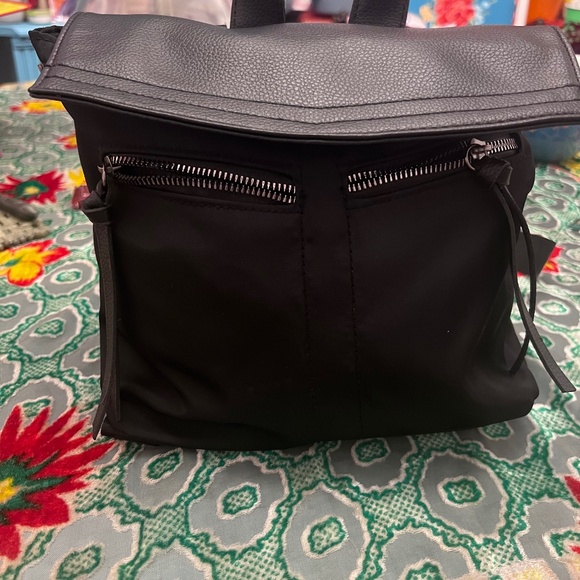 Botkier Back pack - Picture 1 of 6
